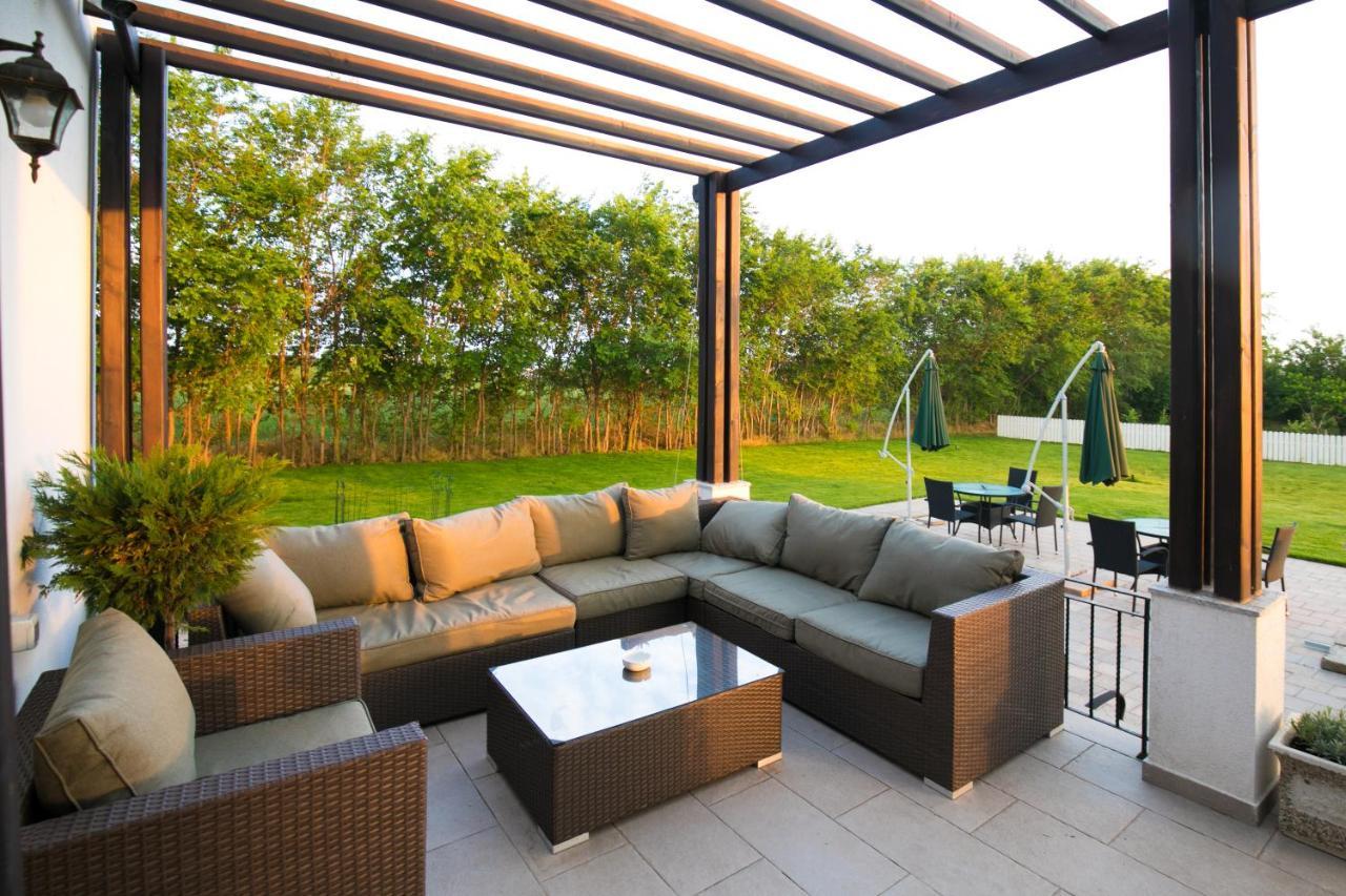 Villa Ciao - Adults Only Corbu  Exterior foto